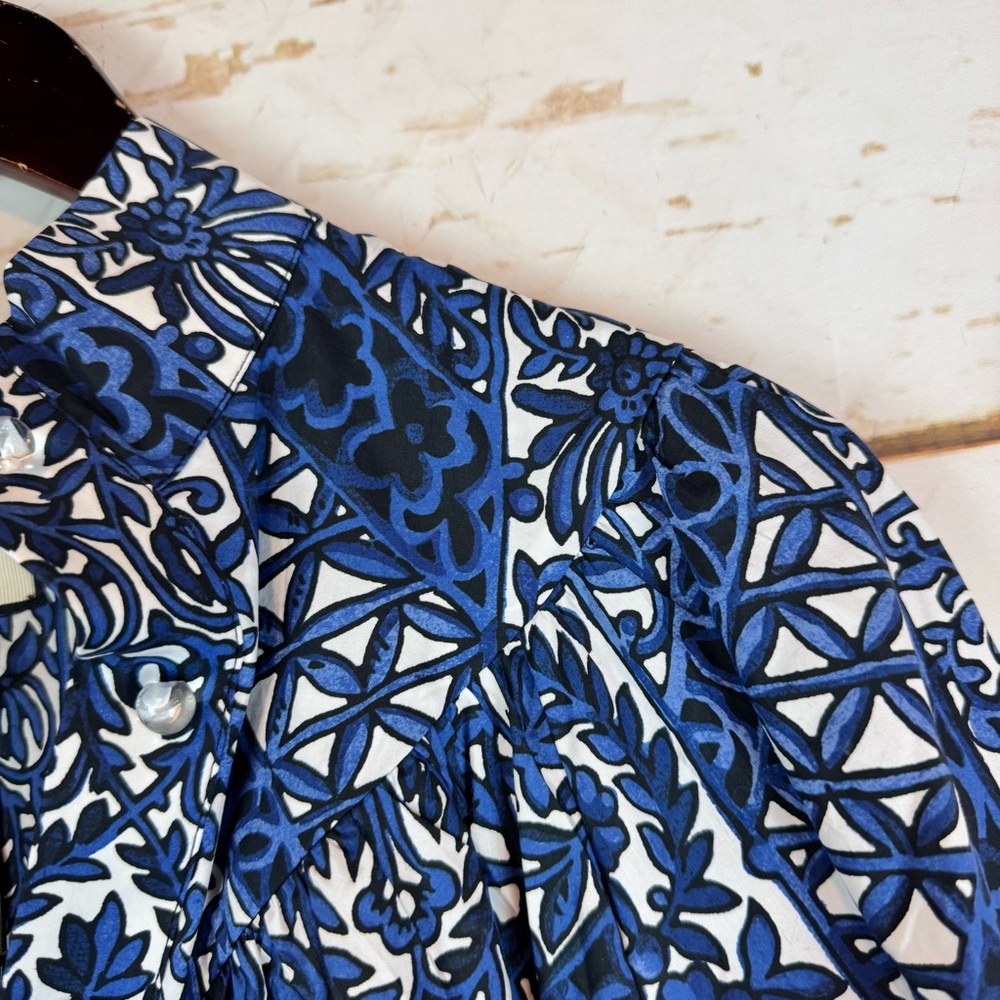Tuckernuck Blue and White Printed Tunic Top - Picture 3 of 11